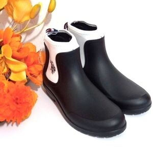USPA BLACK WHITE RUBBER PULL-ON RAIN SNOW BOOTS SIZE 8 NWT